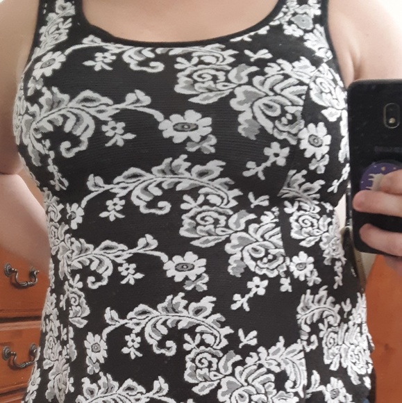 Exotic Baby Doll Top - Picture 4 of 5